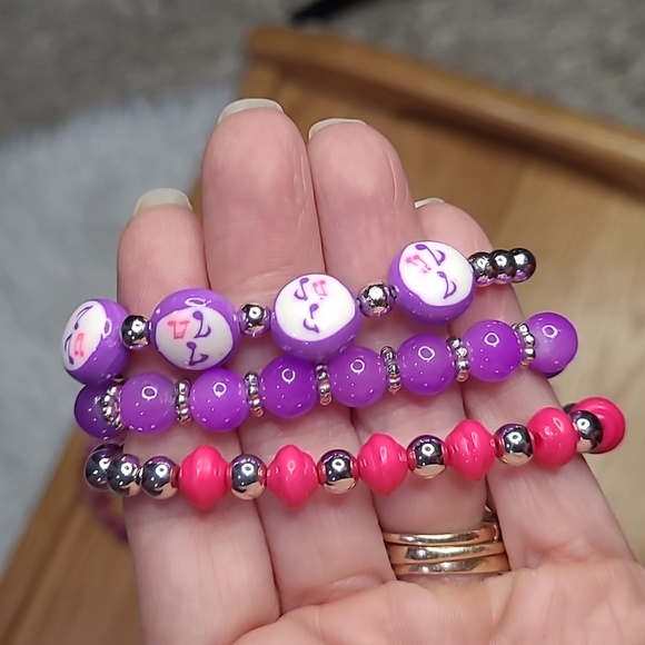 Bundle lot of girls' jewelry Necklaces bracelets stars unicorns ladybug 15 piece - Picture 7 of 13